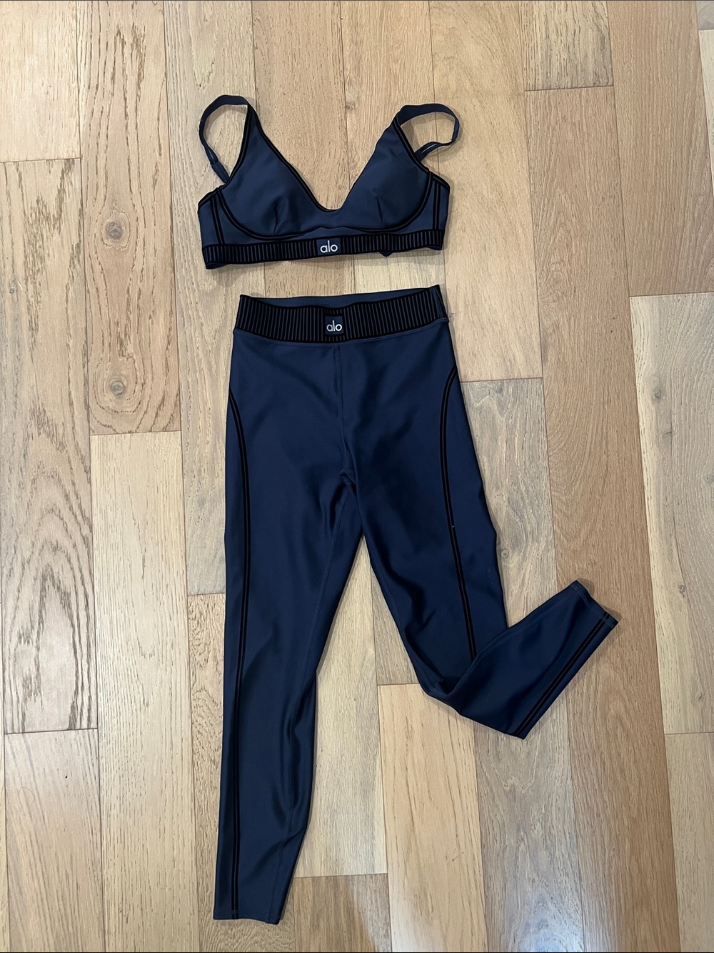 Alo Workout Set